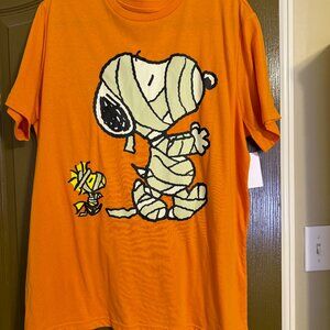 Peanuts HYBRID Apparel XL Snoopy Mummy T-Shirt